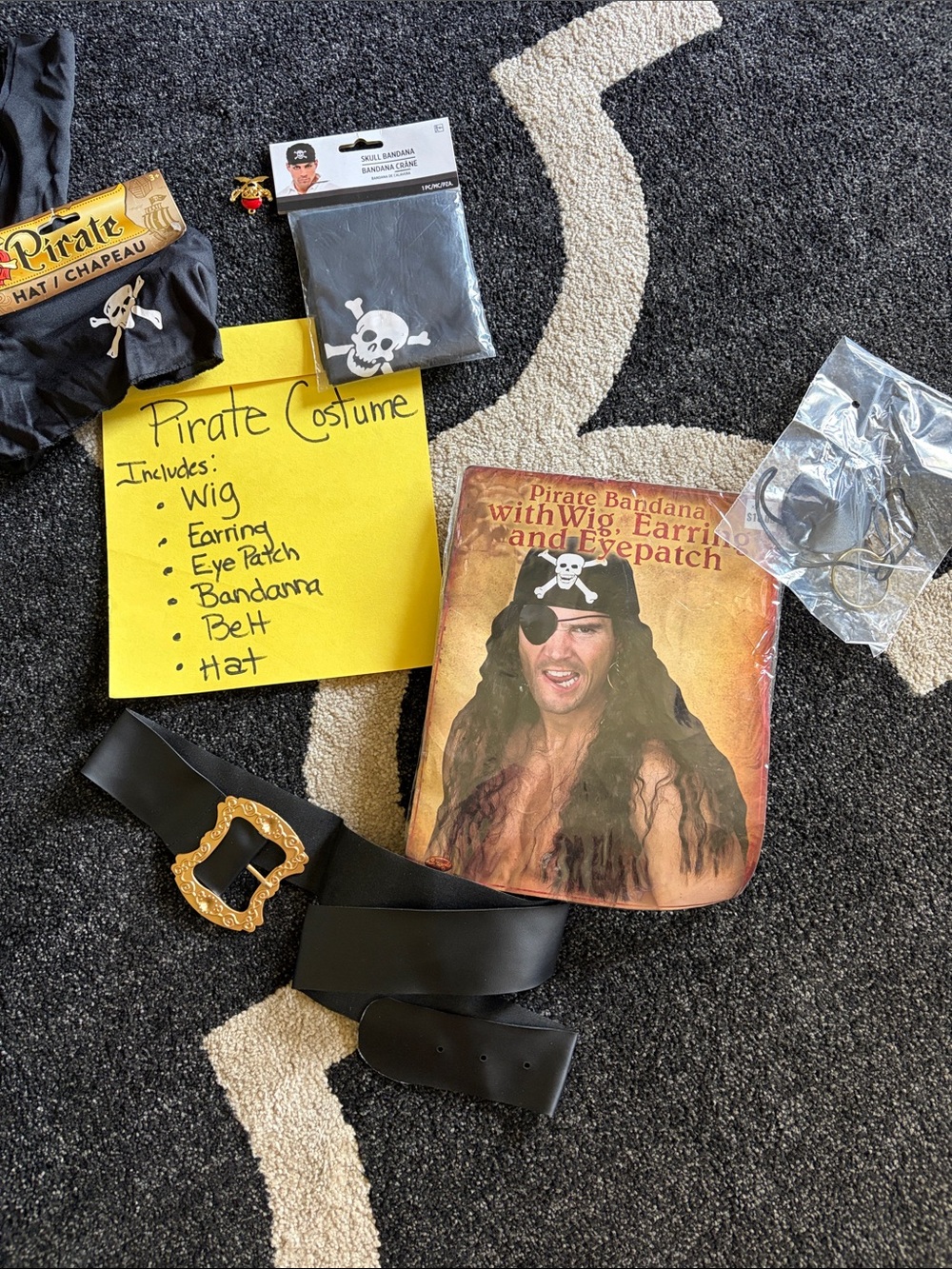 Source Unknown Kids Pirate Costume Set in Black and Gold